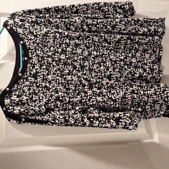 Rafaella Monochrome Knit Top - Picture 1 of 3